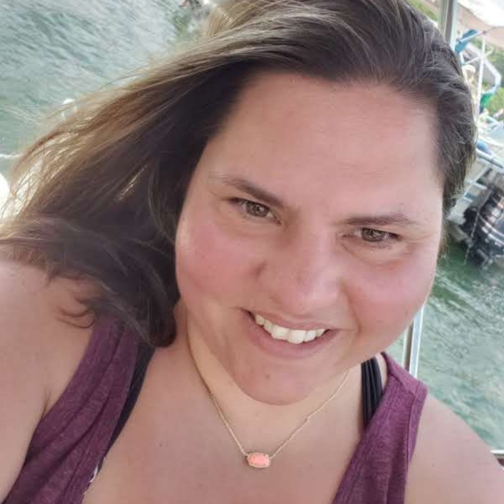 Meet your Posher, Niki